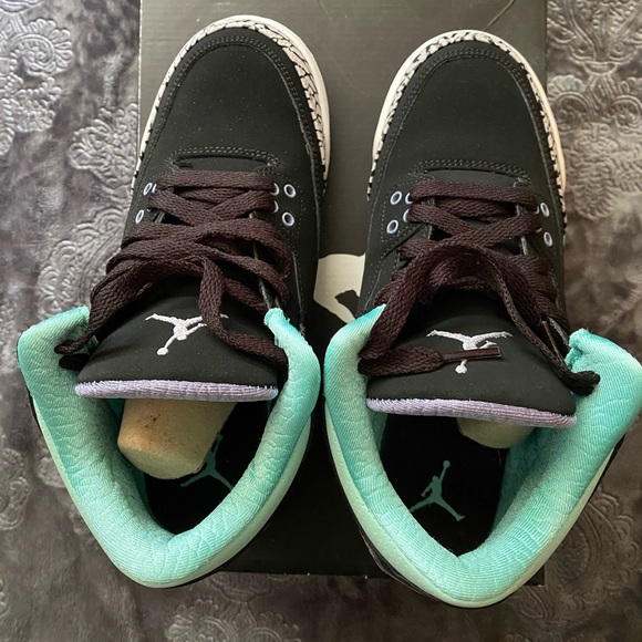 Air Jordan 3 Retro - Picture 5 of 10